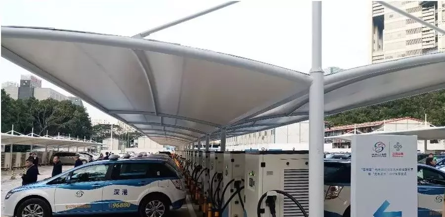 6165cc金沙总站携手罗宾森 亮相深圳留创站03.jpg